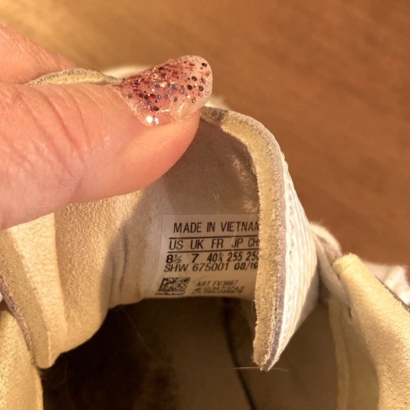 ADIDAS leather platform SUPERCOURT shoes. Size 8.5. Only worn a few times. - Picture 5 of 6